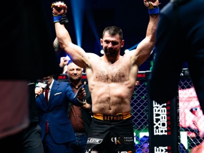 Szymon Kołecki z pasem Babilon MMA! Mistrz olimpijski triumfował w Radomskim Centrum Sportu