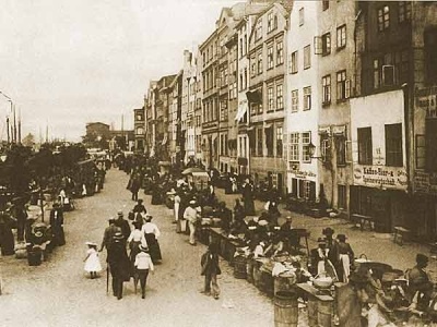 Dawno temu w Elblągu... Miasto odwiedził demaskator spirytystów