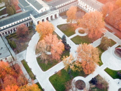 10 najlepszych uzdrowisk w Polsce. Sanatoria idealne na jesień i zimę