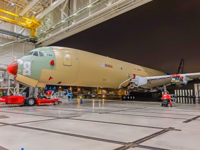 Pierwszy A350F zjechał z linii montażu końcowego w Tuluzie