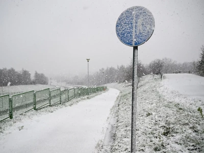 Nowe fakty ws. nagłego ataku zimy, 80 tys. osób bez prądu. „Od 35 lat nie było tu takiego śniegu”