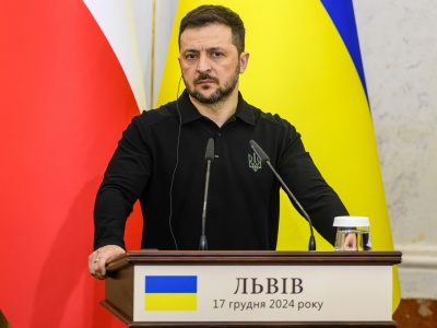 Prezydent Zełenski przedstawił premierowi Tuskowi stanowisko ws. propozycji pokojowej