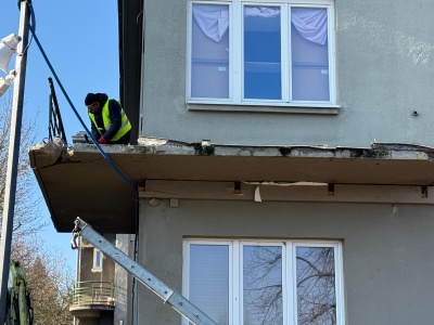 Willa przy Focha 24 i wielka inwestycja w tle. Nowe zdjęcie z obszaru inwestycji