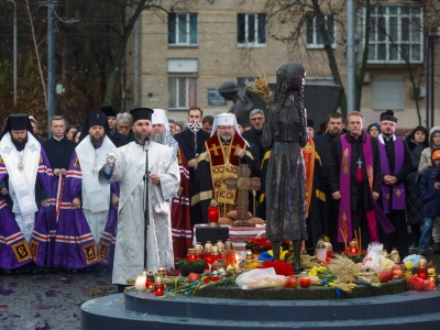 Ukraina: przedstawiciele religii wraz z władzami modlili się za ofiary Wielkiego Głodu