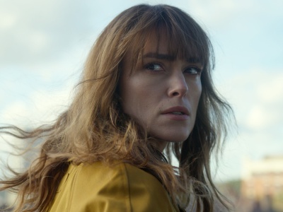 Neve Campbell ze Scream dołączy do popularnego serialu Netflixa z Keirą Knightley i Benem Whishawem, Black Doves