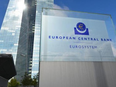 UE przegrywa wyścig deregulacyjny. Banki mówią o przewadze Amerykanów