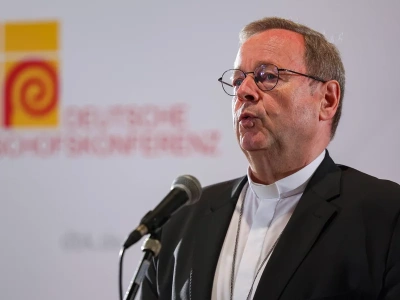 Niemcy: Przyjęto statuty Konferencji Synodalnej