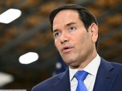 Kuluarowe rozmowy o planie Trumpa w Genewie. 