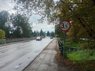 Remont mostu w Tomaszowie Mazowieckim. „Ciężko się jeździ” komentują mieszkańcy