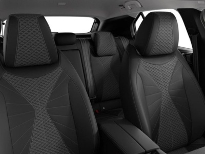 Ekskluzywny kompakt z rabatem 21 800 zł. Teraz kosztuje tyle, co Peugeot 308