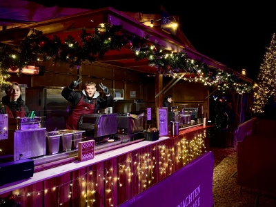 Odwiedziłem najbardziej niesamowity jarmark w Europie. Płacisz raz, a potem jesz, pijesz i bawisz się bez ograniczeń