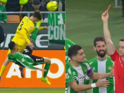 Złożył się do przewrotki, dostał czerwoną kartkę. Boli od samego patrzenia