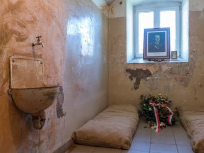 24 listopada 1904 roku otwarto więzienie mokotowskie