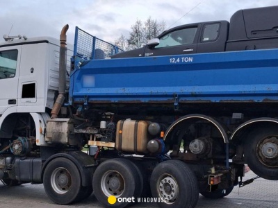 Ciężarówka na ciężarówce, a na niej pick-up. Niecodzienna kontrola w Lubuskiem