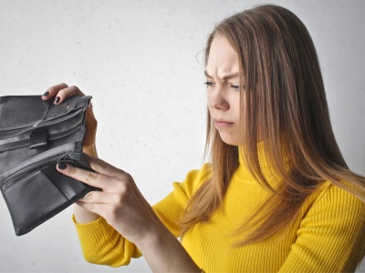 Drożyzna zjada pensje. Eksperci ostrzegają: „to dopiero początek”