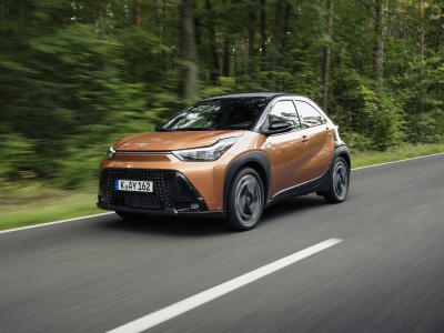 Takiej Toyoty jeszcze nie było. Hybrydowe Aygo X wycenione