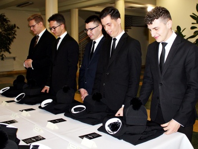 Pożegnali garnitury. Alumni trzeciego roku mają już sutanny