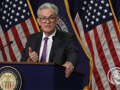 Rosnący rozdźwięk w Fed zwiększa niepewność wokół ścieżki stóp procentowych