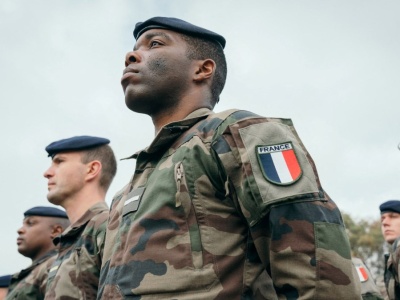 Planują dobrowolną służbę wojskową. Wskazują na 