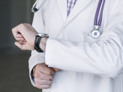 Nie przychodzą do lekarza, ale nie odwołują wizyt. Narasta problem w słupskim szpitalu