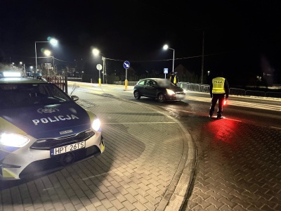 Powiat olsztyński. Pijani kierowcy zatrzymani. Wśród nich 56-latka na Pieczewie