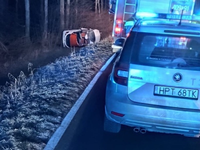 Miał dożywotni zakaz, a i tak wsiadł za kierownicę. Wysłał do szpitala dwie osoby