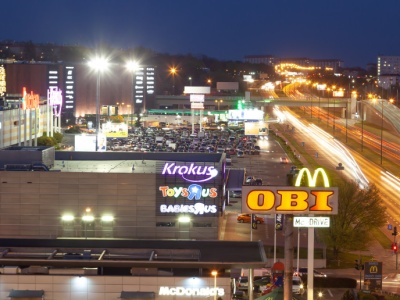 Koniec najstarszego centrum handlowego w Krakowie. Na jego miejscu powstanie osiedle