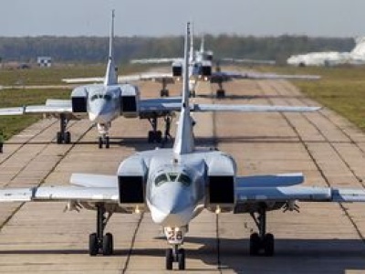 Rosjanie coś szykują. Przestawili bombowce strategiczne bliżej Ukrainy