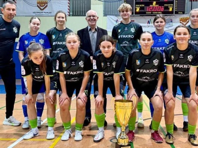 UKS 3 Fakro Jelna triumfuje w małopolskim Pucharze Polski