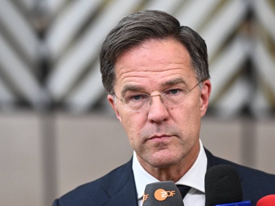 Rutte: Plan pokojowy nie bez błędów. Konieczne są korekty