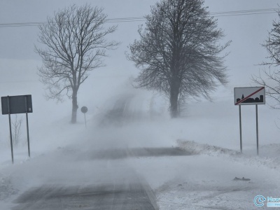 Zamiecie śnieżne w regionie. Drogi nieprzejezdne