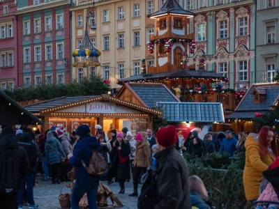 Ten jarmark świąteczny w Polsce miał być perełką. „Jest drogo, ale za to niesmacznie”