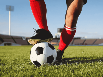 Piotr Nowak widzi chłopców ganiących za piłką, nie widzi futbolizmu