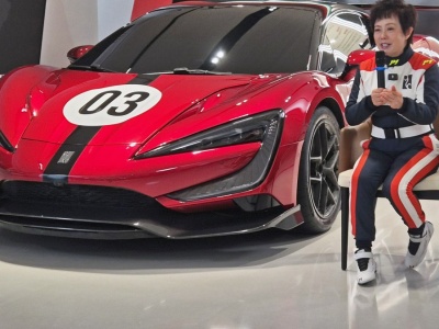 Stella Li o ekspansji Chin oraz ładowarkach w Polsce. 5 min i auto naładowane