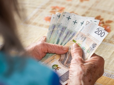 Co z drugą waloryzacją? Stanowiska rządu i Polaków są jasne