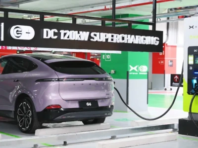 Xpeng bije rekord prędkości ładowania w Europie. 12 min i 45 sek. do 80% baterii !