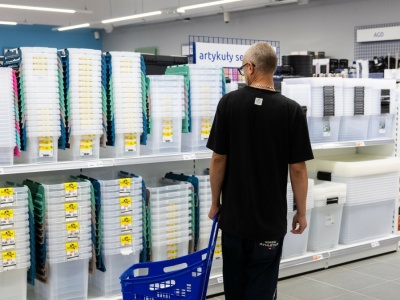 Sprzedaż detaliczna w październiku. Polacy zaskoczyli ekonomistów