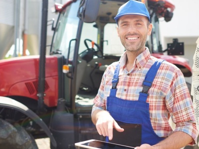 ARiMR kończy nabory. Rolnicy ruszyli po dotacje 2025