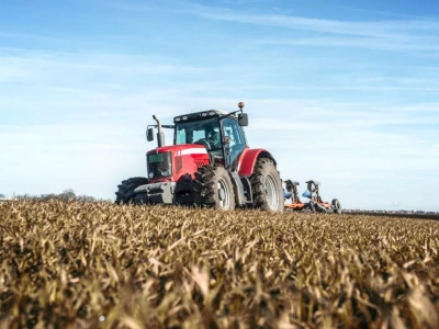 Ciągnik tańszy nawet o 20%. Sprawdzamy oferty Black Friday dla rolników