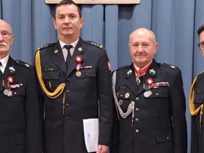 Awanse i medale dla ciechanowskich strażaków