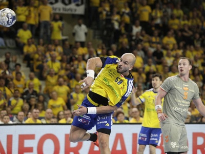 Mecz o cztery punkty. Do Kielc przyjeżdża Dinamo Bukareszt