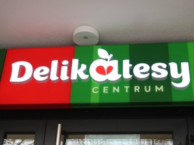119 sklepów zamkniętych. Co dalej z Delikatesy Centrum?