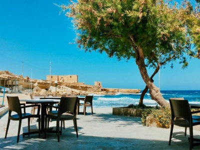 Gdzie w lutym na wakacje? Rajskie widoki, słońce i nawet 30 stopni. Wypoczniesz jak król