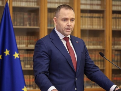 Karol Nawrocki w Pradze krytycznie o Unii Europejskiej: Jestem za UE, ale może ingerować w nasze sprawy