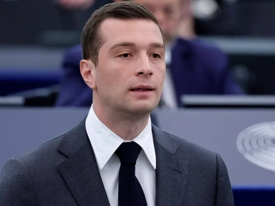 Wykluczyli Le Pen z wyborów prezydenckich. Jak wypada w sondażach Bardella?