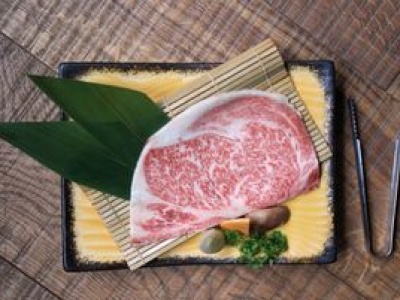 Mięso dla bogaczy. Dlaczego wagyu tyle kosztuje?