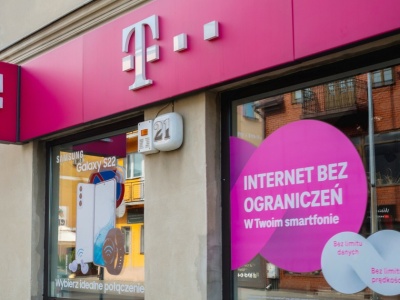 500 zł dla każdego poszkodowanego klienta T-Mobile. Decyzja UOKiK
