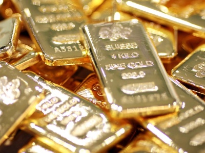 Deutsche Bank podwyższył prognozę ceny złota w 2026 roku. Oczekuje nawet 19 proc. zwyżki kursu