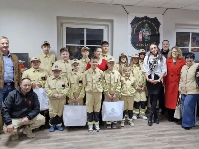 Nowy sprzęt trafił do młodych druhów z OSP Żarów