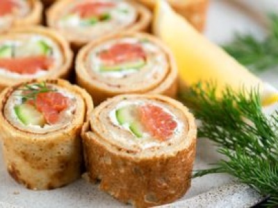 Nakładam farsz i zwijam. Andrzejkowa przekąska z 4 składników